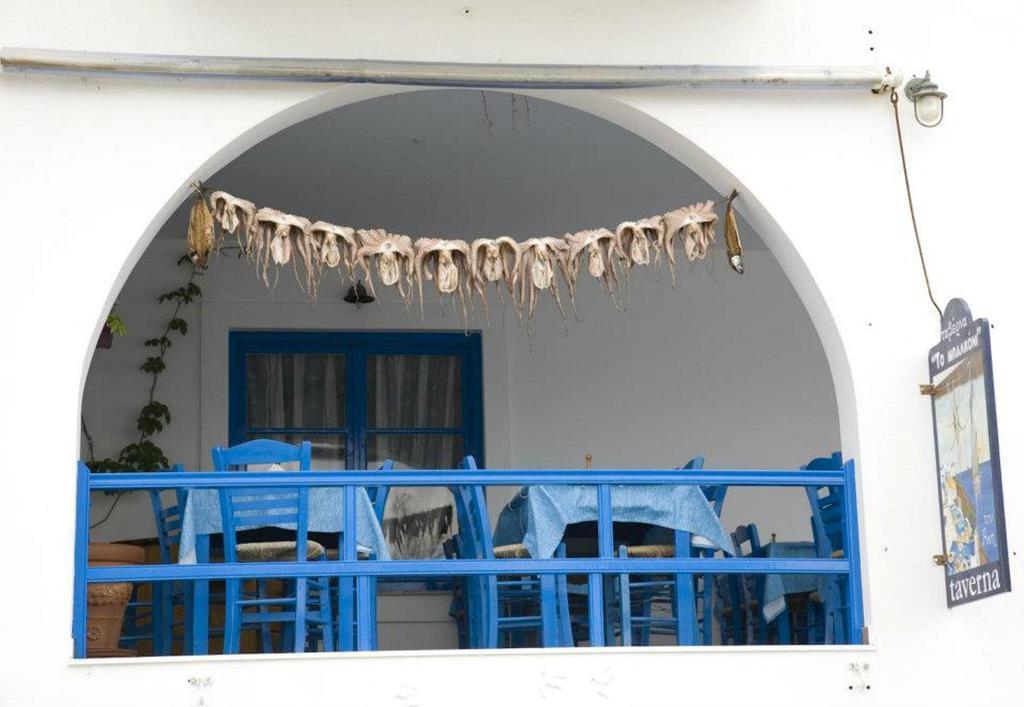 Gasthaus To The Garden Angairiá Exterior foto